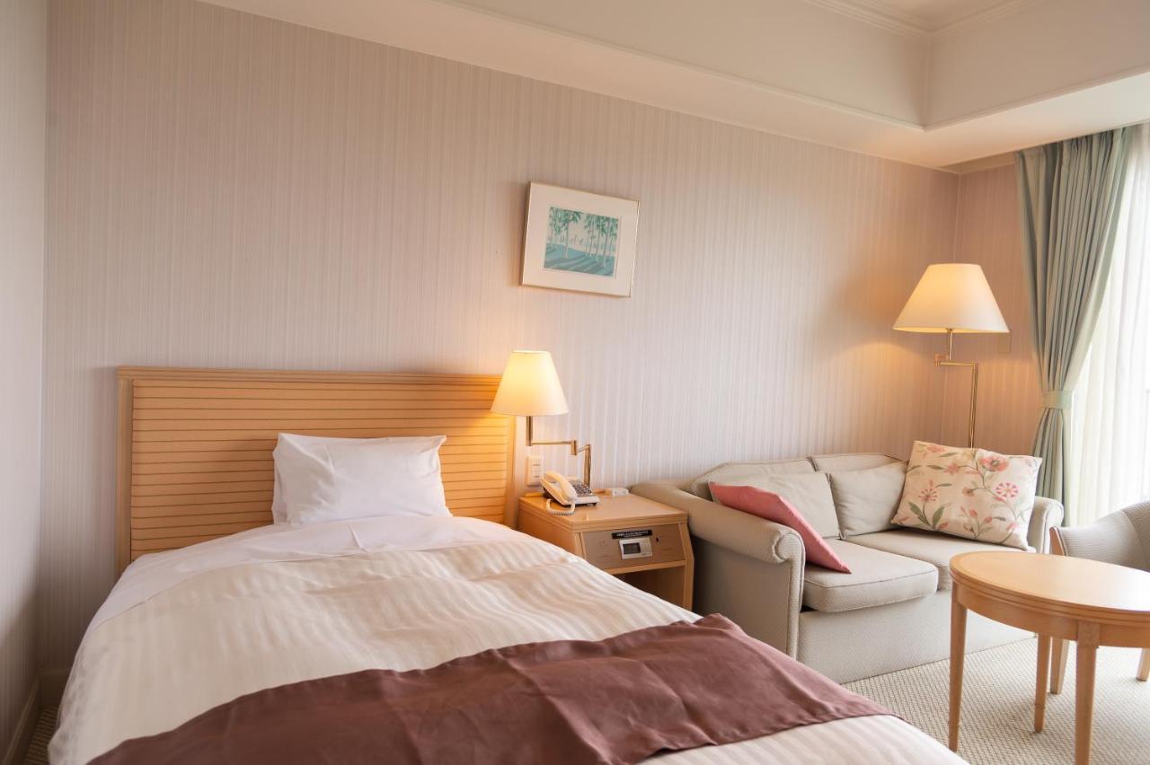 Onahama Ocean Hotel & Golf Club Iwaki  Exterior photo